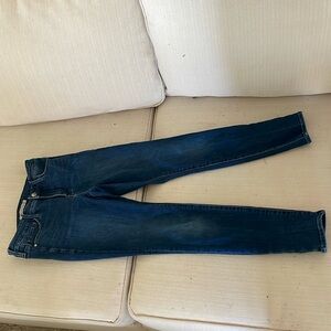 Athleta Size 6 Jeans! Great condition!